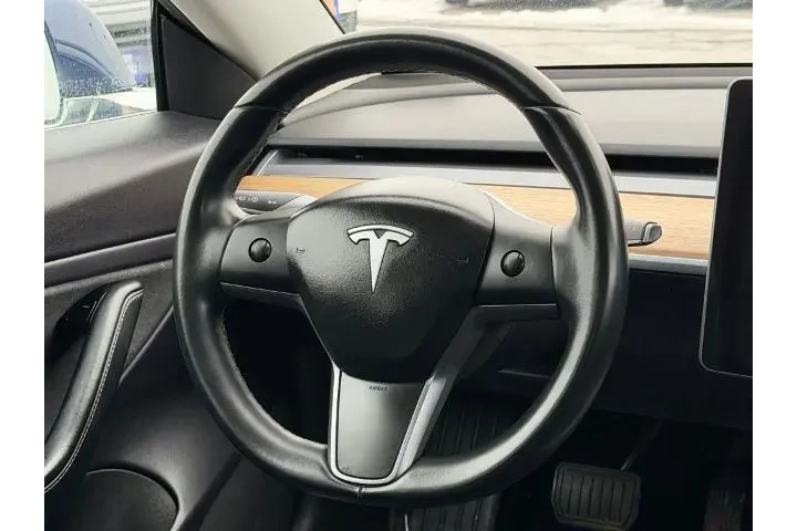 $19491 : Tesla Model 3 2019 Mid Range image 6