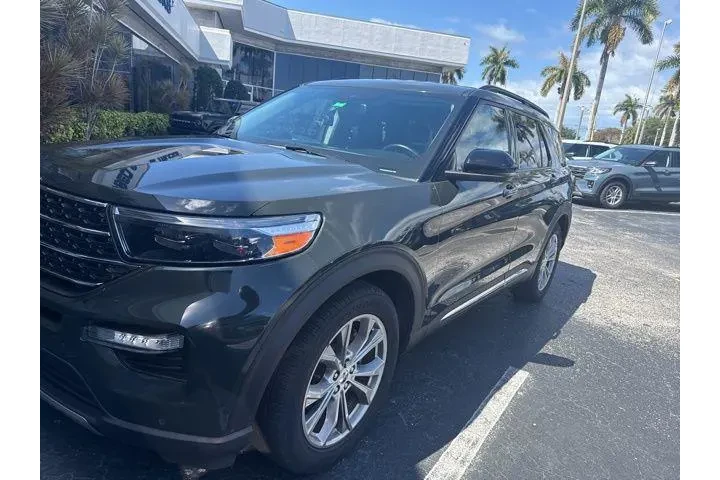 $26997 : Ford Explorer 2022 XLT 4dr S image 3