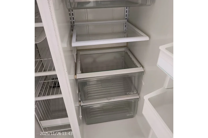 $900000 : VENDO NEVECON WHIRLPOOL ED22PQ image 2