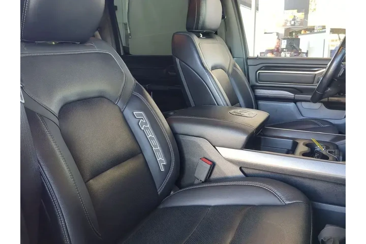 $32378 : Ram 1500 2020 4x4 Rebel 4dr image 8