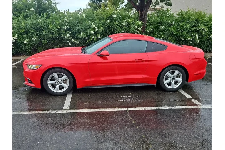 $19000 : Ford Mustang 2017 V6 2dr Fas image 5
