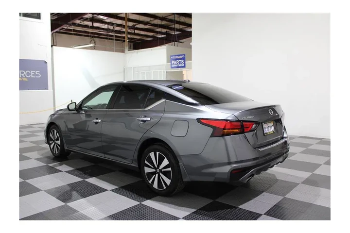 $16554 : Altima 2019 image 5