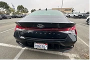 $15990 : Hyundai ELANTRA 2023 SEL 4dr thumbnail