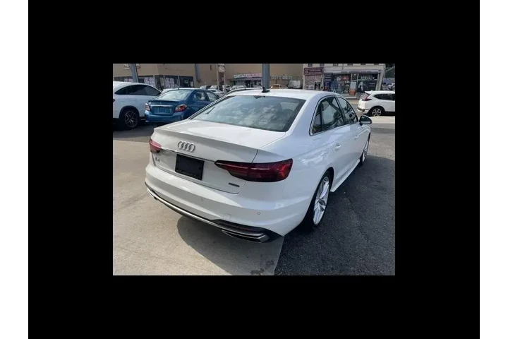 $23999 : Audi A4 2023 AWD quattro S l image 6