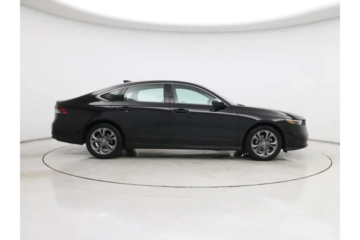 $24998 : Honda Accord 2023 EX 4dr Sed image 7