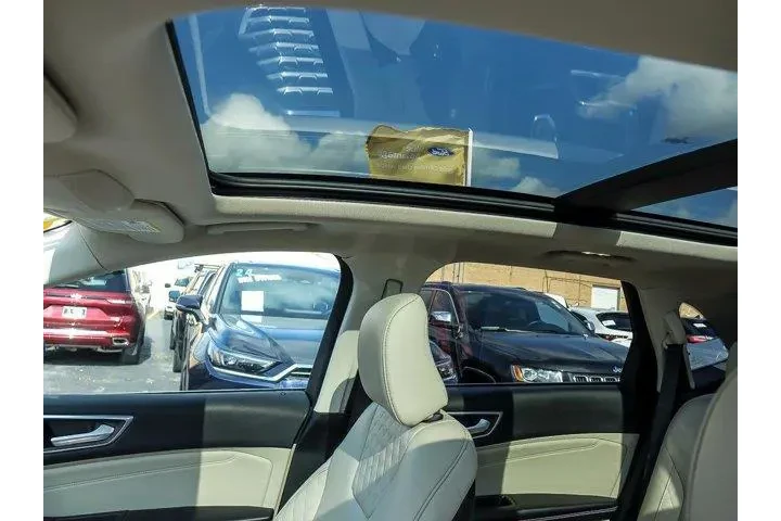 $38785 : Ford Edge 2024 AWD Titanium image 10