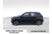 $17925 : Hyundai VENUE 2023 SEL 4dr C thumbnail