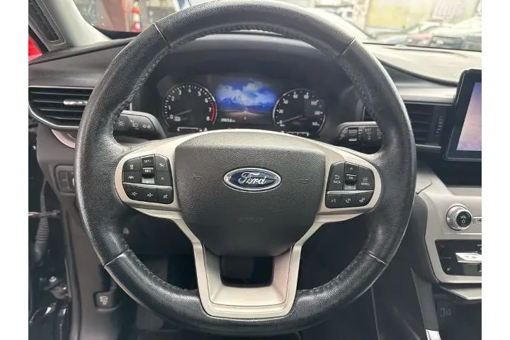 $29500 : Ford Explorer 2023 AWD XLT 4 image 10