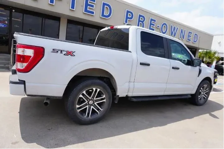 $29725 : Ford F-150 2022 4x2 XL 4dr S image 6