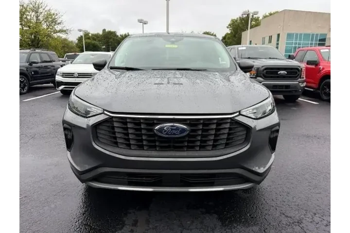 $20081 : Ford Escape 2024 AWD Active image 2