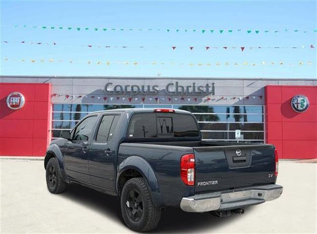 $18995 : 2016 Frontier SV image 5