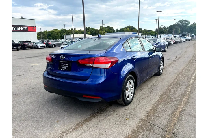 $8980 : 2017 Forte LX Auto image 2