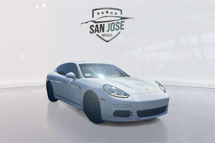 $25995 : 2015 PORSCHE PANAMERA 4 SEDAN image 1