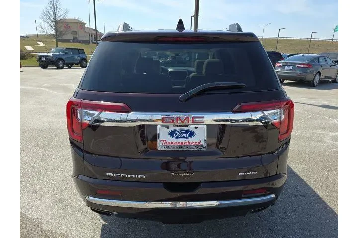 $30000 : GMC Acadia 2021 4x4 Denali 4 image 4