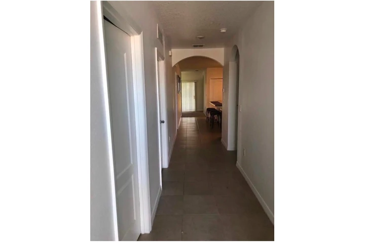 $650 : Rento Habitación image 4