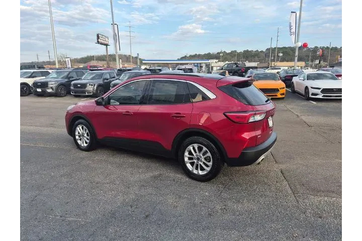 $14988 : Ford Escape 2020 SE 4dr SUV image 5