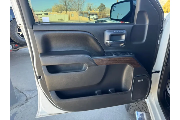 2017 GMC Sierra 1500 Denali C image 10