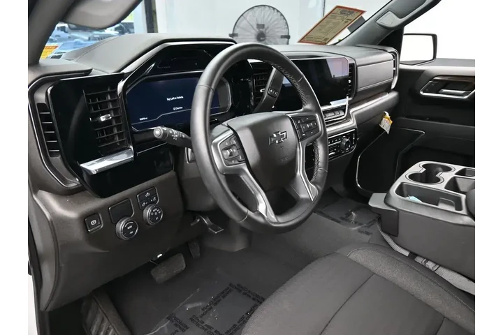 $35997 : Chevrolet Silverado 1500 202 image 10