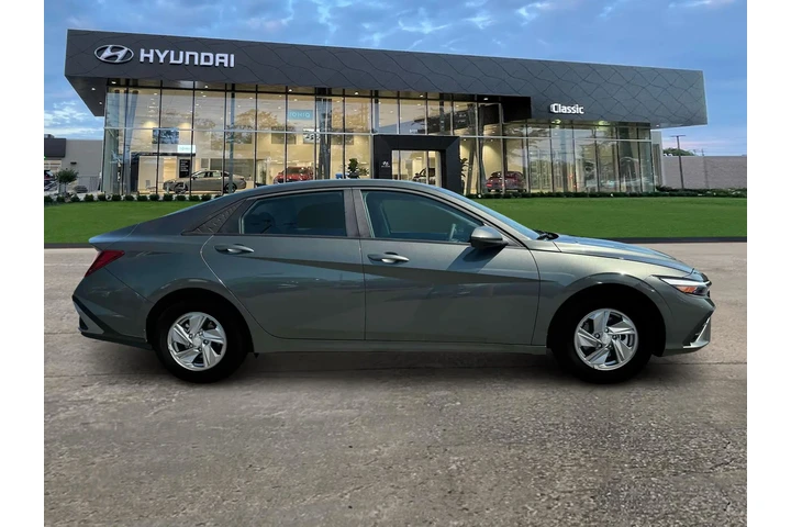 $20000 : Hyundai ELANTRA 2025 SE 4dr image 9
