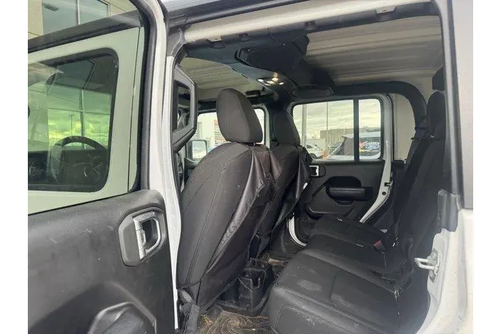 $31999 : Jeep Gladiator 2022 4x4 Alti image 8