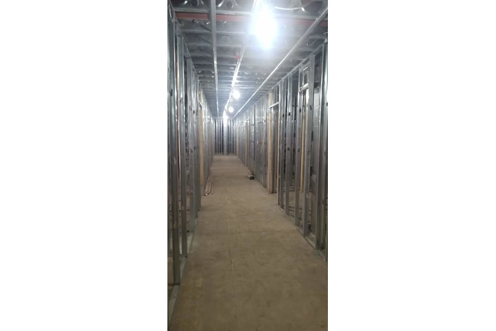 Construcción y cleaning servic image 5