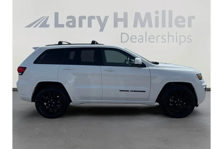 $20685 : Jeep Grand Cherokee 2020 4x4 image 6