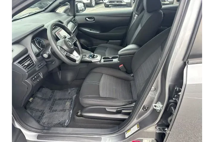 $13998 : Nissan LEAF 2022 S 4dr Hatch image 9