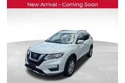 $11987 : Nissan Rogue 2017 AWD SV 4dr thumbnail
