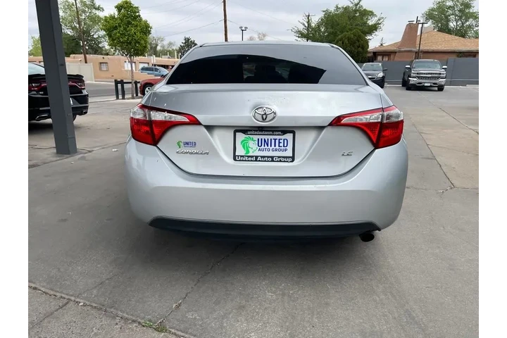 2016 Corolla LE CVT image 6