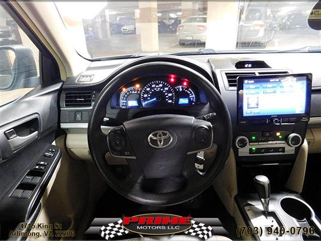 $13000 : 2012 TOYOTA CAMRY image 9