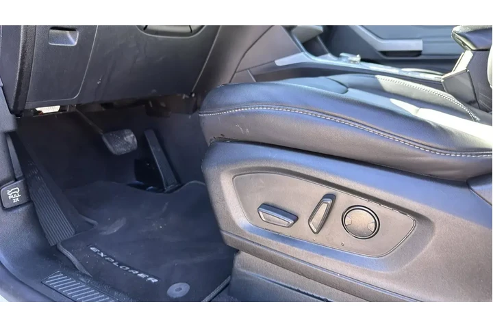 $29220 : Ford Explorer 2023 XLT 4dr S image 7