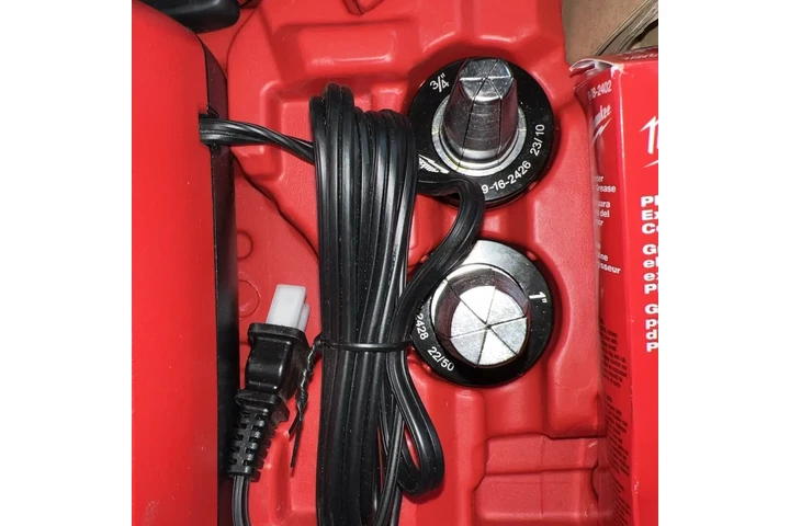 $550 : Milwaukee 2474-22 M12 12-Volt image 10
