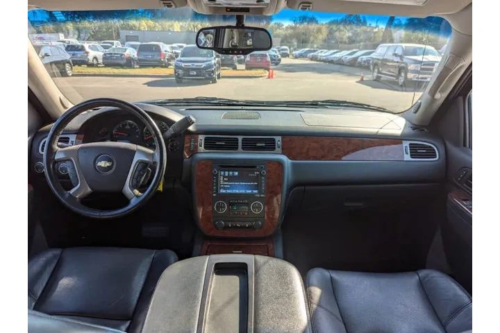 $18975 : 2013 Avalanche LTZ Black Diam image 4