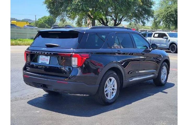$36500 : Ford Explorer 2025 Active 4d image 3
