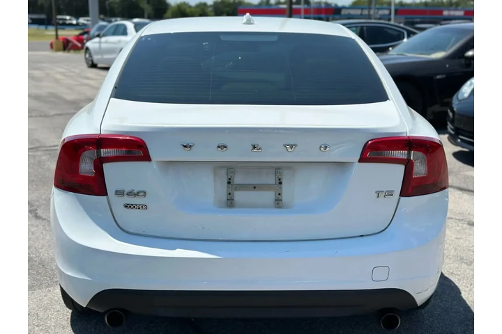 2013 VOLVO S60 T5 SEDAN 4D image 10