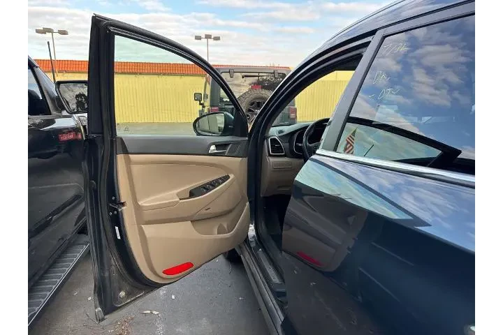 $16485 : Hyundai TUCSON 2019 Limited image 7