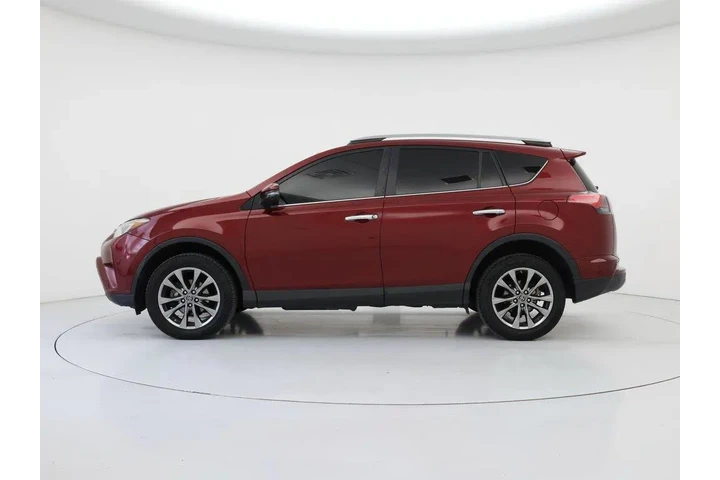 $26998 : Toyota RAV4 2018 AWD Limited image 3