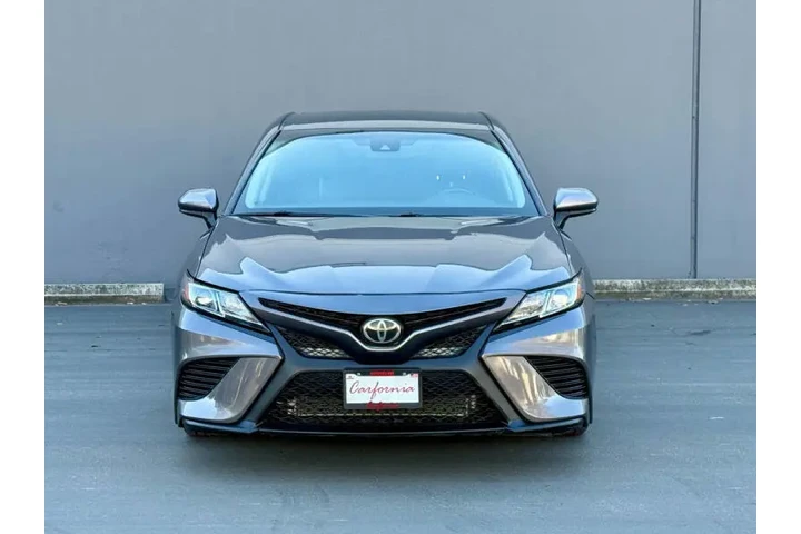 $16440 : 2018 Camry image 3