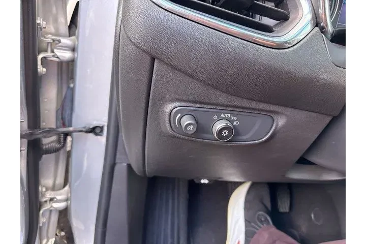 $15991 : Chevrolet Equinox 2021 LT 4d image 7