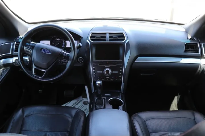 2017 Explorer image 2