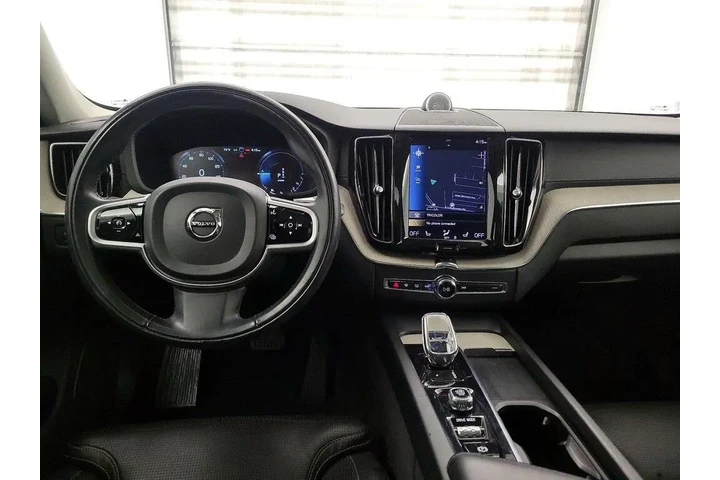 $30998 : Volvo XC60 Recharge 2021 eAW image 9
