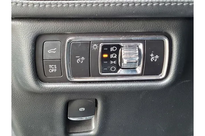 $35100 : Lincoln Nautilus 2023 AWD Re image 8