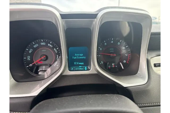 $15987 : Chevrolet Camaro 2013 LT 2dr image 5