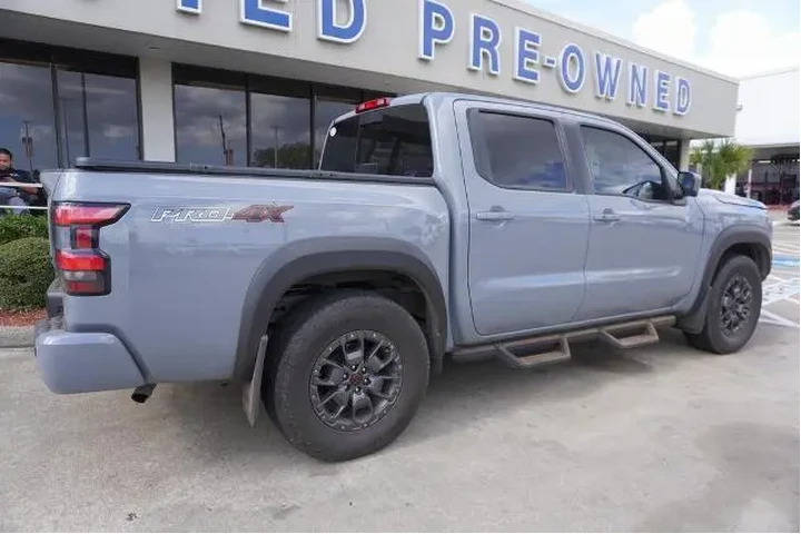 Nissan Frontier 2023 4x4 S 4 image 6