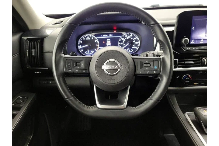 $29998 : Nissan Pathfinder 2025 SV 4d image 10