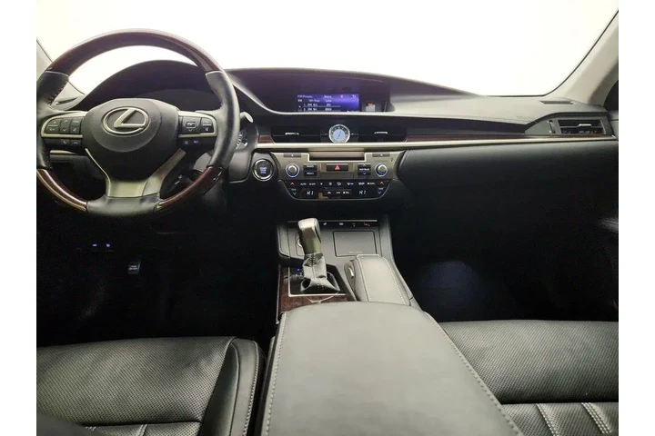 $29998 : Lexus ES 350 2018 4dr Sedan image 9