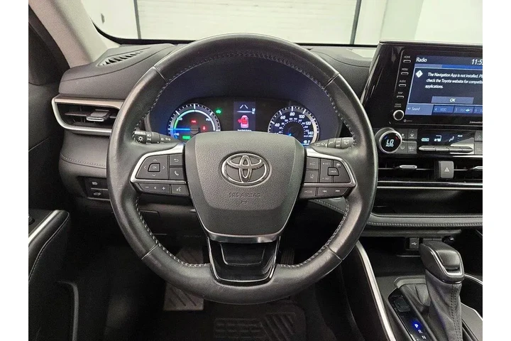 $31998 : Toyota Highlander Hybrid 202 image 10