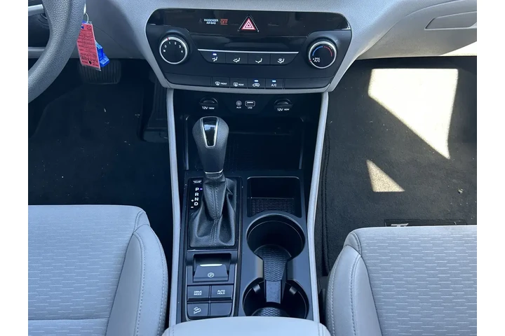 $17744 : Hyundai TUCSON 2020 AWD SE 4 image 6