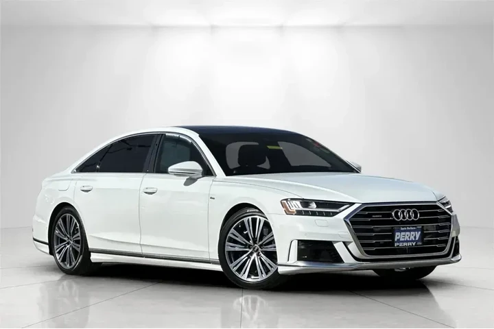 $39787 : Audi A8 L 2021 AWD quattro 6 image 1