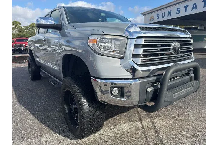 $37598 : Toyota Tundra 2020 4x4 Limit image 4